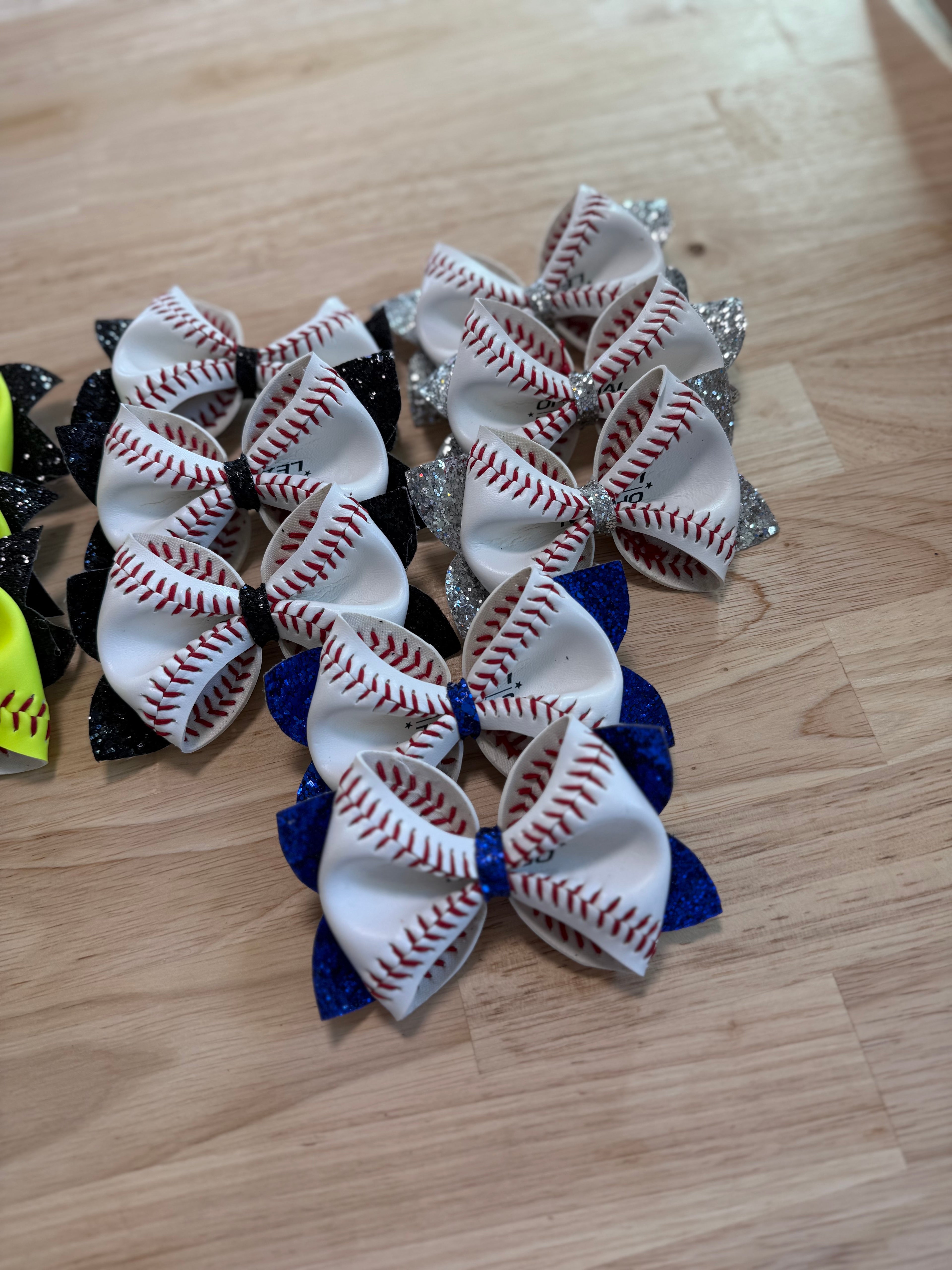 Authentic Ball Bows